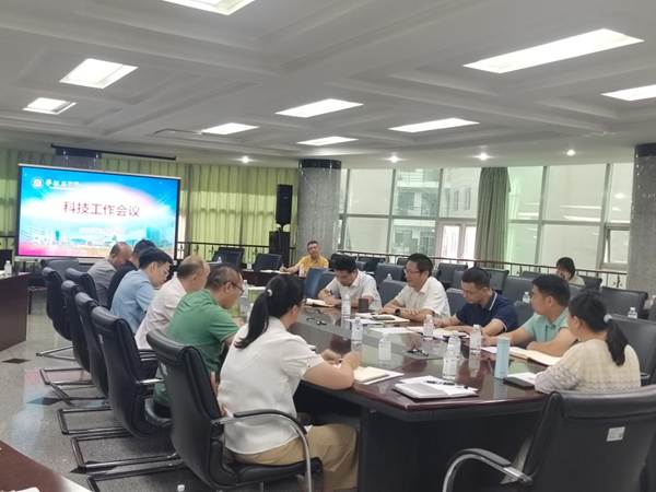 https://www.pzhu.edu.cn/__local/3/93/90/B31DC619EAB099F945E7840DC21_34A4D495_17AA5.jpg